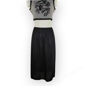Med Vintage Vassarette Midi Slip Skirt Lace Trim Satin Sheen Stretch Slit Black